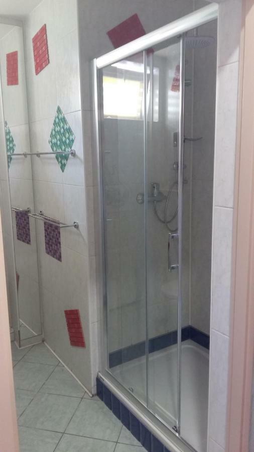 Event Hostel - אופולה מראה חיצוני תמונה