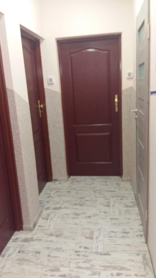 Event Hostel - אופולה מראה חיצוני תמונה
